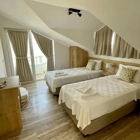 Beyaz 3 * Fethiye